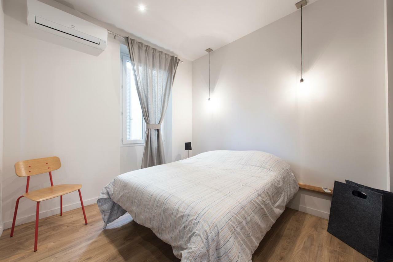 F2 Balcon A 1Minute De La Plage Saint-Raphael  Luaran gambar